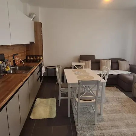 Apartment Buki Lezhe